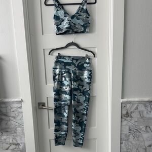 Carbon38 Camouflage Sports Bra and Leggings Set.